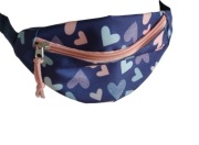 Piękna dziecięca nerka dla dziewczynki w serduszka Kids Croosback biodrowa