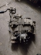 Reduktor skrzyni Frontera B 2.2 dti wraz z silnikiem od załączania napędu 