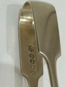 Szczypce do cukru i lodu z punkcja w kolorze zlotym