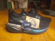 Buty do biegania Asics Gel Nimbus 25 Platinum rozm. 43,5