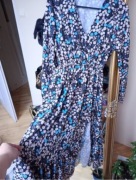 Sukienka midi w kwiatki 