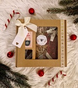 Prezentowy Zestaw Świąteczny Herbata, Miód i Czekolada elegancki kosz box