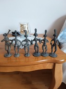 Zestaw Tajskich figurek z brązu.