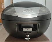 Kufer centralny Givi V40 Tech z płytą Givi Monokey 