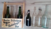 Kantine Wolfsschanze - noszak i kolekcja butelek z Prus Wsch oraz innych