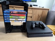 PlayStation 4 slim 