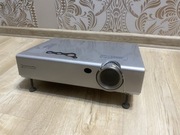 Panasonic projektor lcd pt-lc76e