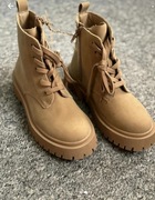 Damskie botki trapery – beżowe, sznurowane, wygodne rozmiar 36