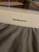 macbook pro 16cali 16gb ram 1tb dysk m1 pro chip