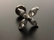 Kolczyk Labret Tytan z Kwiatkiem Push-In Threadless 8 mm, 1,2 mm 16G