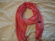 Elegancki szal arbuzowy 