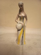 Ćmielów "Grzybiarka" lub "Dama z koszykiem"