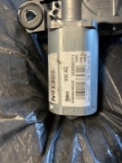 Silniczek do tylnej wycieraczki golf VII KOMBI 