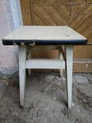 Taboret PRL drewniany biały