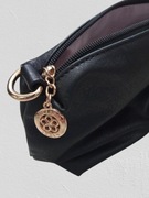 MINI TOREBKA CZARNA Z PRZYWIESZKĄ SUPERBIA ITALY KOSMETYCZKA BEZ PASKA