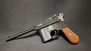 Drukowany model mechaniczny pistoletu Mauser C96