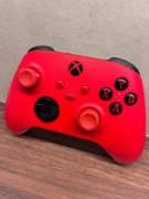 Oryginalny Pad Xbox Series X / S | Pulse Red (Czerwony) | Stan Bardzo Ładny