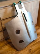 Samolot MIG 21, hamulec aerodynamiczny, lotniczy eksponat