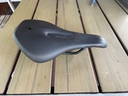 specialized Power Comp with MIMIC 143mm.