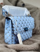 Torebka Valentino Garavani Rockstud Spike M baby blue 
