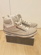 Buty marki Venice