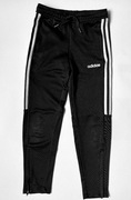 spodnie dresowe ADIDAS rozm. 140 stan doskonały