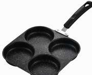 Żeliwna Patelnia do Omletów z Powłoką Nieprzywierającą