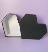 Pudełko w kształcie serca 30x30x10 cm