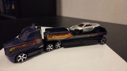Hot Wheels Truckin' Transporters J6521