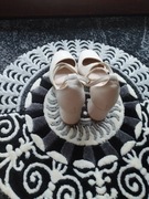 Buty ślubne koloru białego 