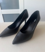 Szpilki DKNY Randi High Pump 85