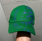 nową czapkę baseballową Diesel