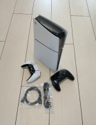 PlayStation 5 Digital Edition Slim 1 TB PS5 Super Stan 2 Pady Zestaw