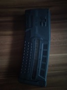 Fab Defense magazynek 30 nab. z okienkiem do AR15