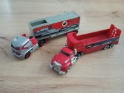 2 ciężarówki Hot Wheels 