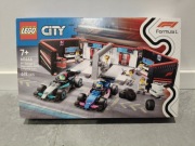 LEGO city 60444 F1 Garaż i bolidy Mercedes-AMG i Alpine