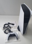 Konsola Playstaion 5 825GB z napędem CFi-1116A + NOWY pad Dualsense