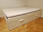 Rama łóżka z szufladami BRIMNES + materac