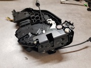 Zamek Volvo V50 drzwi prawe tylne RH 30699112