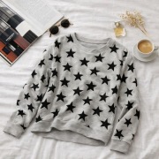 Szara Koszulka z długim rękawem S w gwiazdy 
