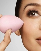 Gąbki do makijażu 2szt., w opakowaniu. Różne kolory