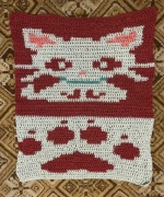 Kocyk z kotkiem wykonany na szydełku 65cm/85cm