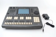 Yamaha QY700 MIDI Muzyka Cyfrowy sekwencer 