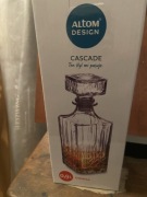 Karafka Cascade 900 ml
