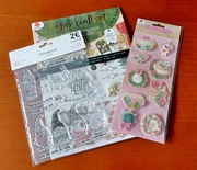 zestaw: świąteczne papiery z die-cuts, naklejki, stemple (krasnale /gnomy)