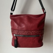 torebka na ramię z ozdobnymi dżetami czerwona Fashion Bags Italy