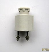 Gniazdo porcelanowe bezpiecznikowe kompletne 25A TYP 565