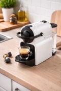 Ekspres kapsułkowy Krups Nespresso Inissia XN1001 – 19 bar | biały |