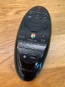 pilot Samsung BN59-01182B RMCTPH1AP1 SMART HUB - oryginalny 