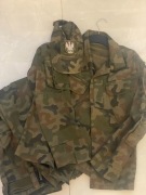 Mundur-spodnie,czapka,bluza,bluza polar